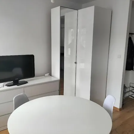 Apartament Apartament 2-3 Os Angorska Przy Stadionie Narodowym *